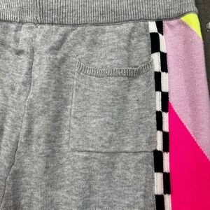 Rare WISPR Women's Leggings with Bold Geometric Patterns